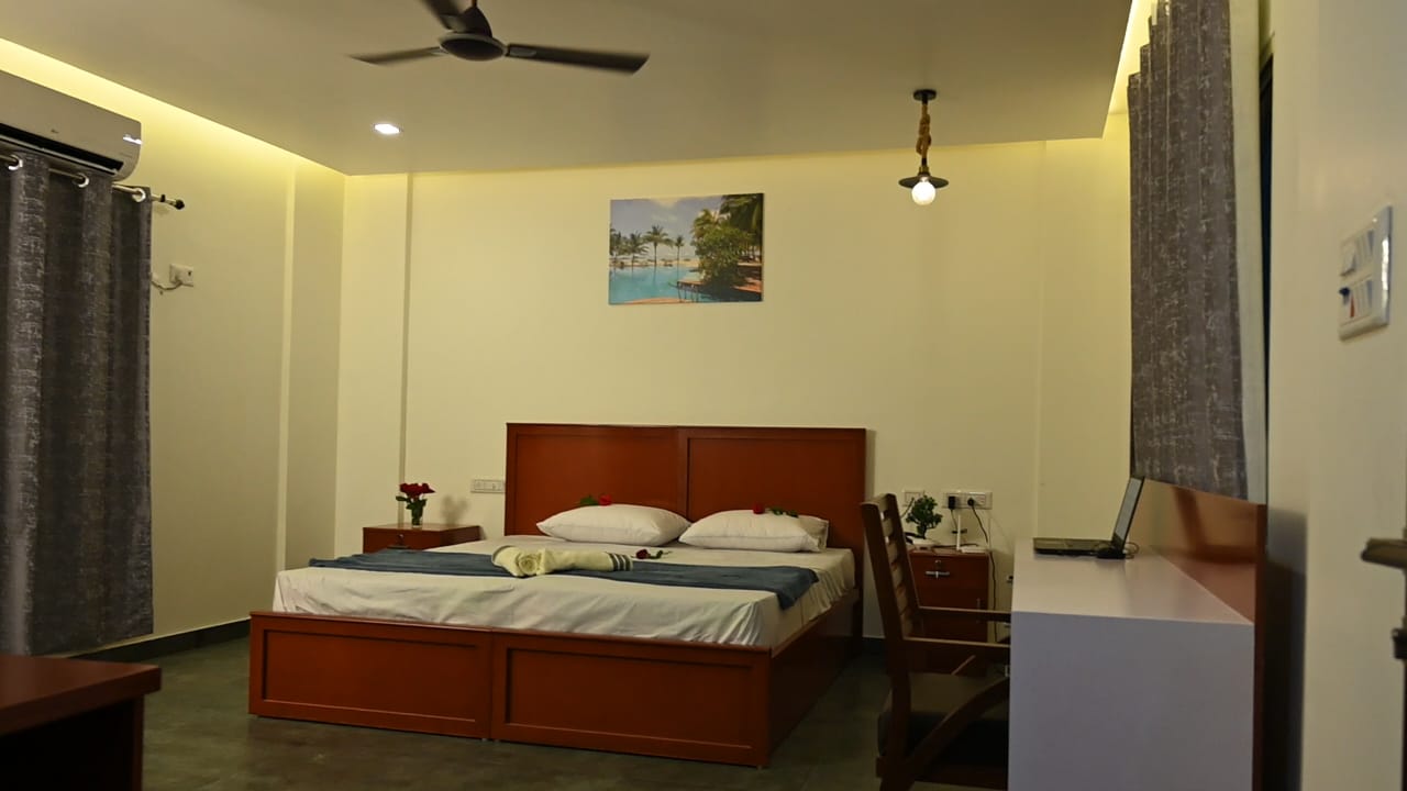 AC Luxury Pool Facing